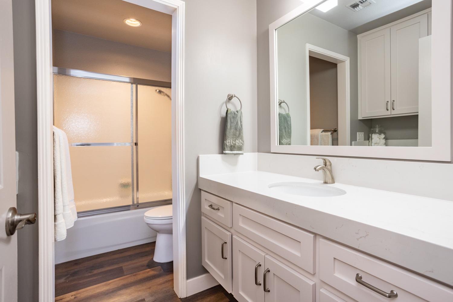 Detail Gallery Image 25 of 35 For 2740 Sherwood Ave #C,  Modesto,  CA 95350 - 2 Beds | 2/1 Baths