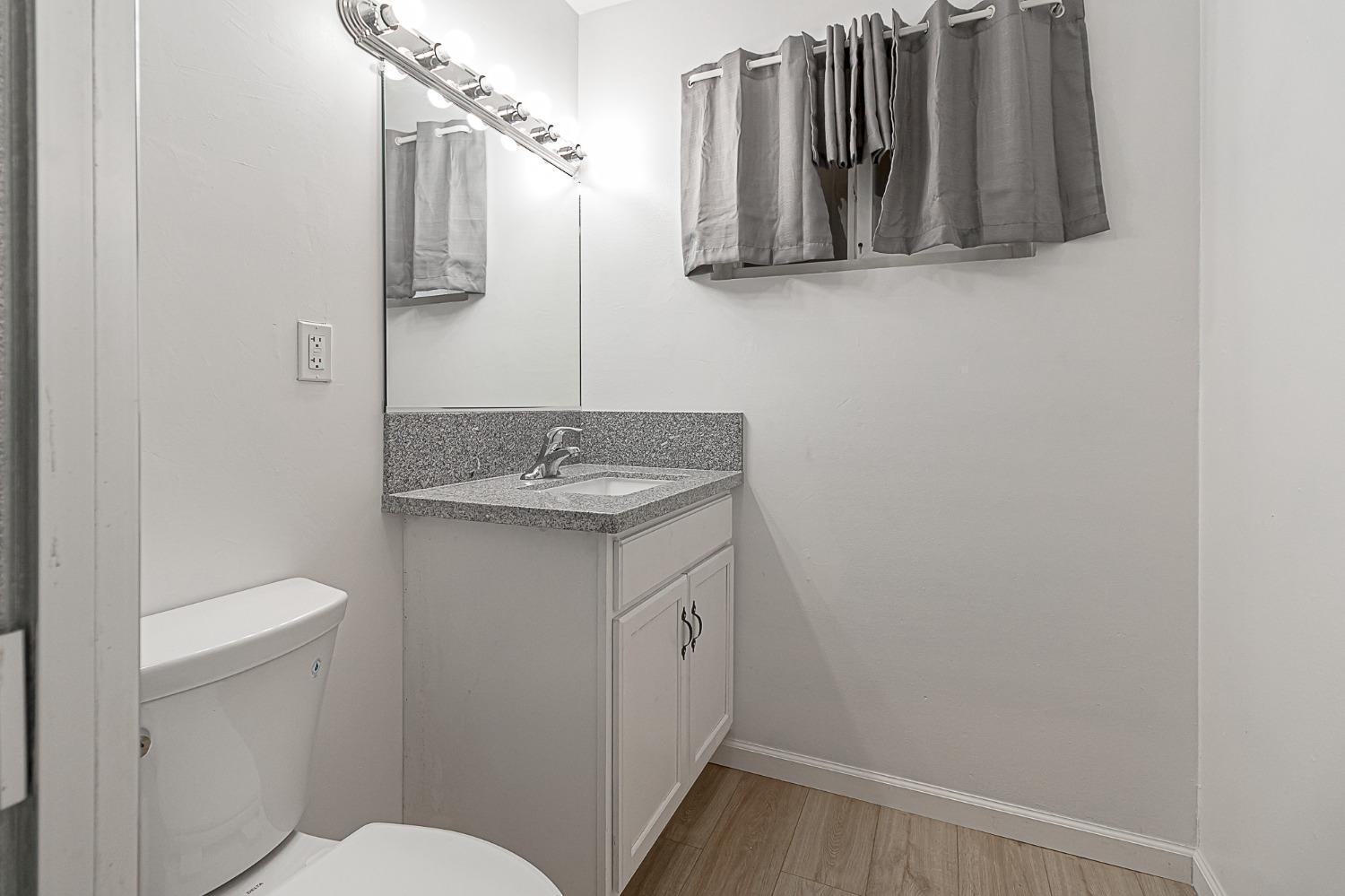 Detail Gallery Image 23 of 29 For 424 N Santa Monica St, Los Banos,  CA 93635 - 3 Beds | 2 Baths