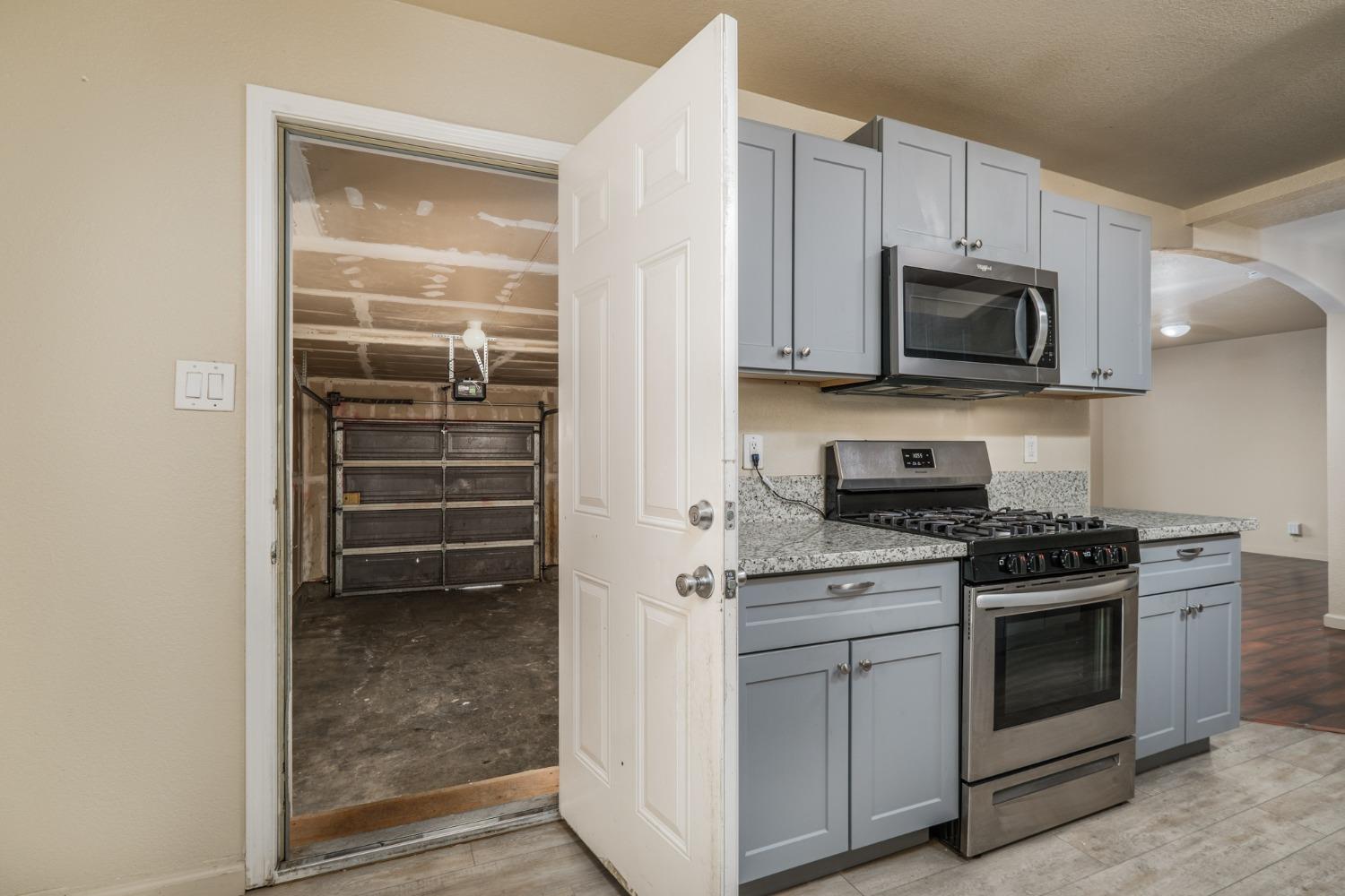 Detail Gallery Image 20 of 34 For 3688 a St, North Highlands,  CA 95660 - 3 Beds | 1 Baths