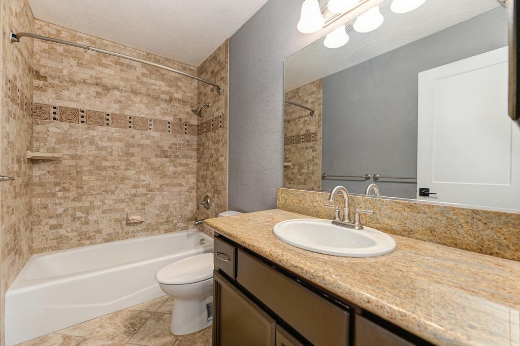 Detail Gallery Image 18 of 35 For 205 Live Oak Cir #48,  Roseville,  CA 95678 - 3 Beds | 2 Baths