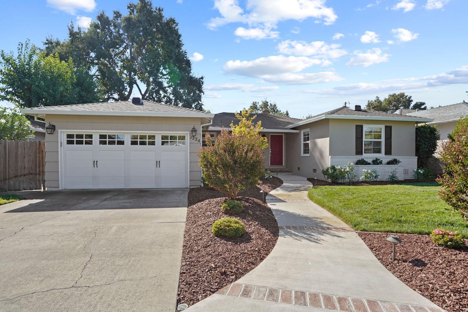 Detail Gallery Image 1 of 1 For 1224 Lucio Ln, Sacramento,  CA 95822 - 3 Beds | 2 Baths