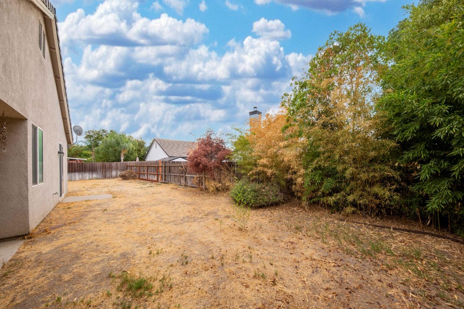 Detail Gallery Image 32 of 50 For 948 Monarch Ct, Manteca,  CA 95337 - 3 Beds | 2 Baths