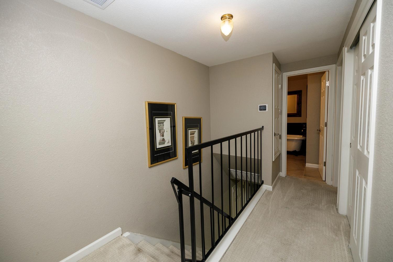 Detail Gallery Image 27 of 53 For 1102 Fawndale Ct, Modesto,  CA 95356 - 2 Beds | 2/1 Baths