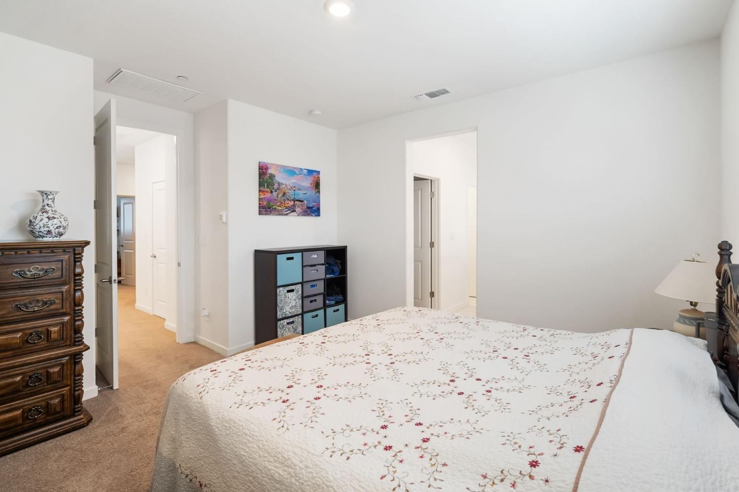 Detail Gallery Image 15 of 34 For 4509 Blackrock Dr, Sacramento,  CA 95834 - 3 Beds | 2/1 Baths