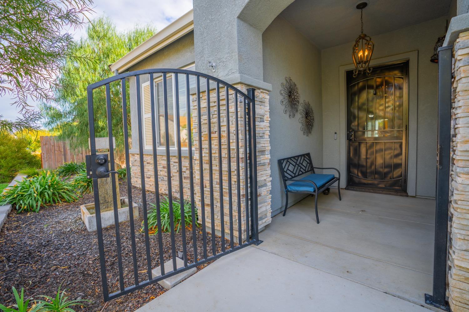 Detail Gallery Image 15 of 82 For 1207 Turquoise Ct, Los Banos,  CA 93635 - 4 Beds | 2 Baths