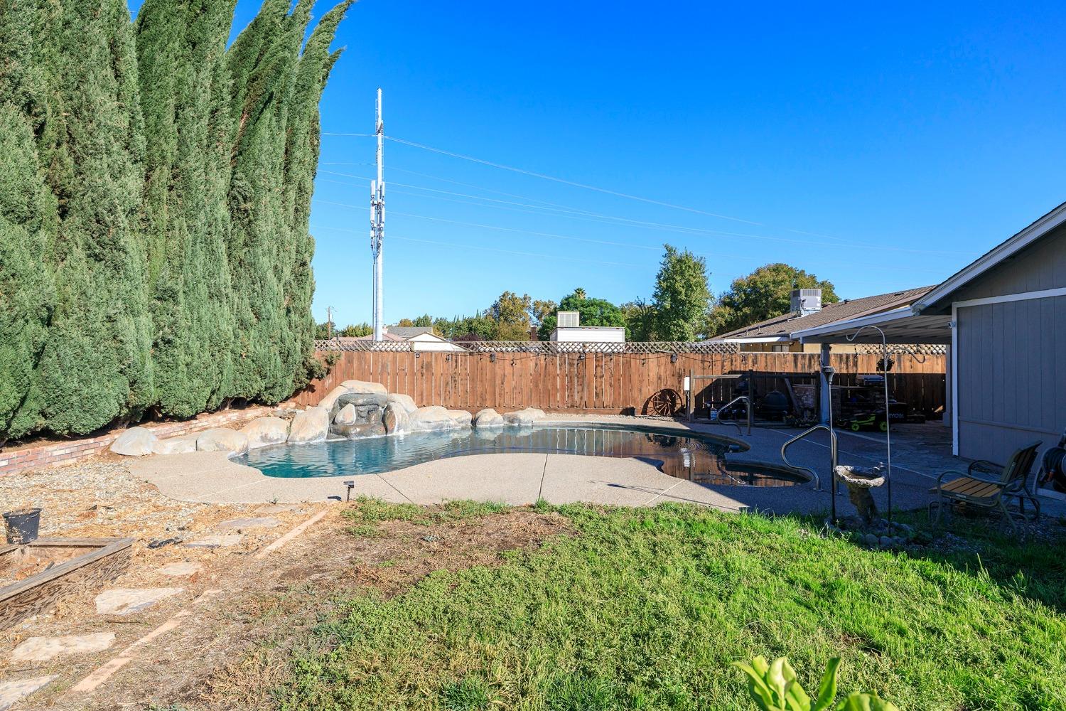 Detail Gallery Image 31 of 40 For 211 S Central Ave, Tracy,  CA 95376 - 3 Beds | 2 Baths