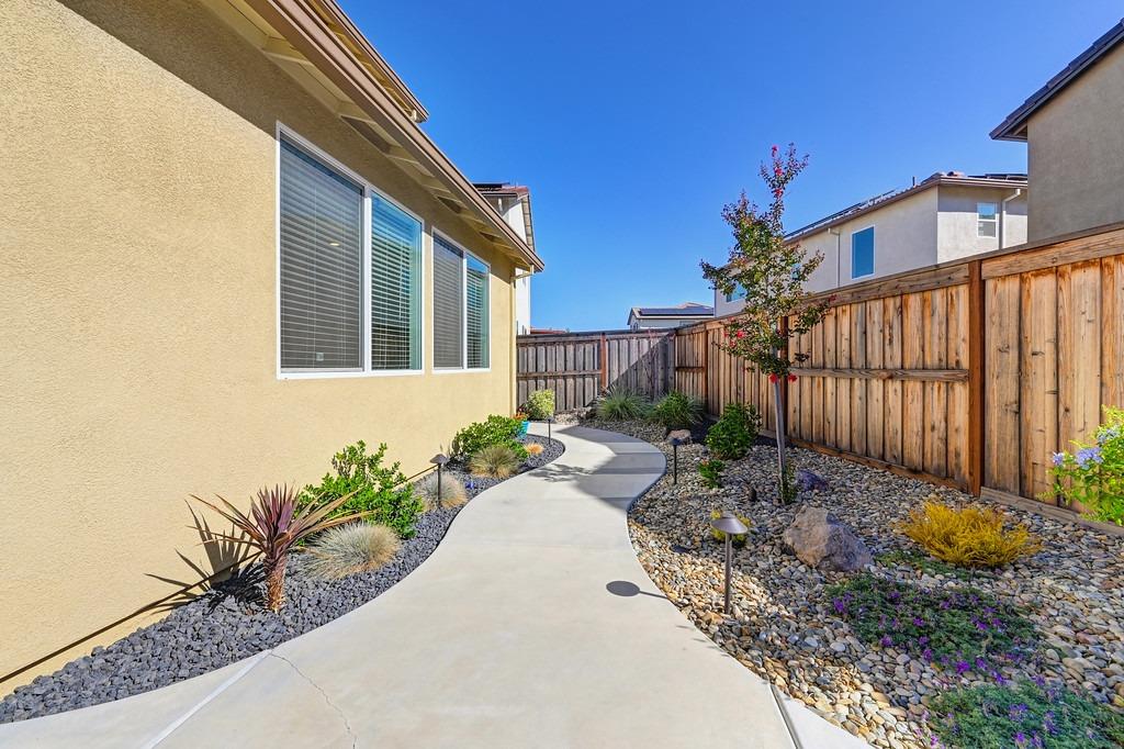 Detail Gallery Image 40 of 66 For 759 Tangerine St, Lincoln,  CA 95648 - 3 Beds | 2/1 Baths