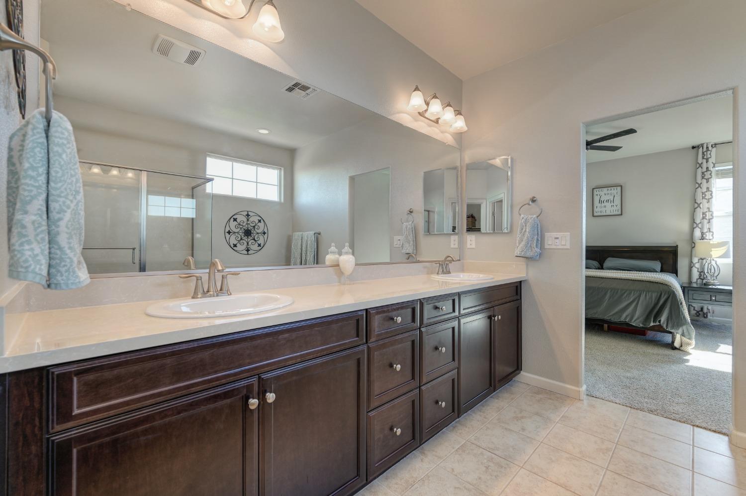 Detail Gallery Image 22 of 37 For 2148 Castle Pines Way, Roseville,  CA 95747 - 3 Beds | 2/1 Baths