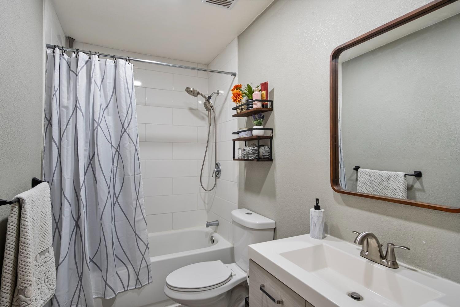 Detail Gallery Image 18 of 33 For 1414 Pajaro Ave #12,  Manteca,  CA 95336 - 2 Beds | 1/1 Baths