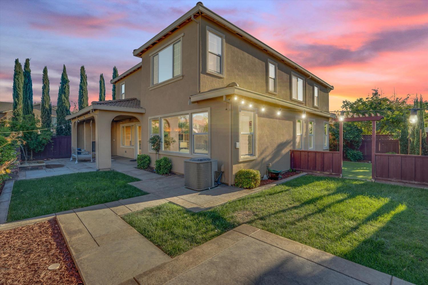 Detail Gallery Image 44 of 52 For 771 W Pergola Way, Mountain House,  CA 95391 - 5 Beds | 3/1 Baths