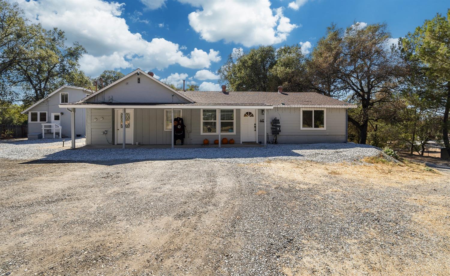 Detail Gallery Image 3 of 34 For 4270 El Dorado Rd, Placerville,  CA 95667 - 4 Beds | 2 Baths