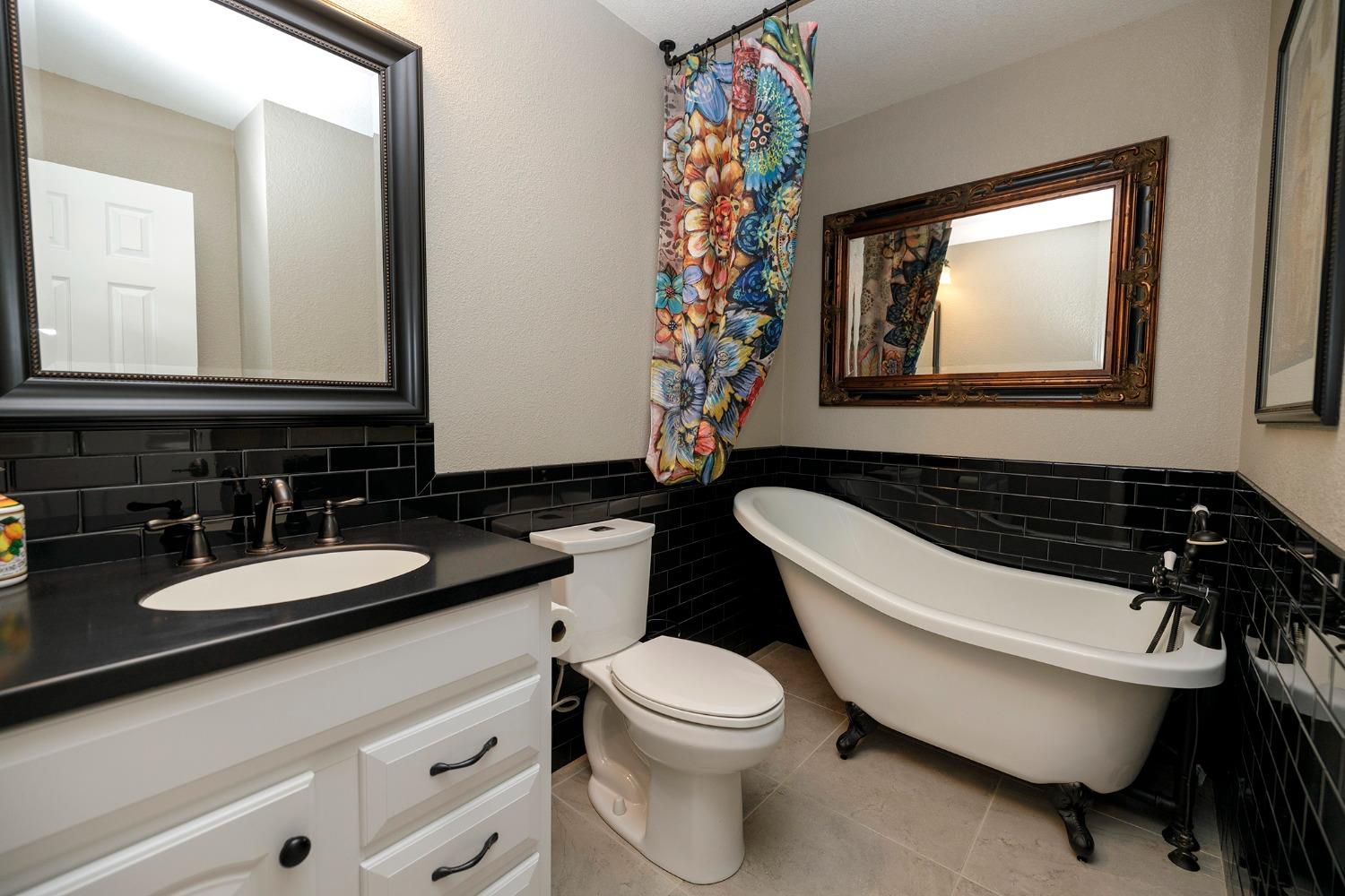 Detail Gallery Image 40 of 53 For 1102 Fawndale Ct, Modesto,  CA 95356 - 2 Beds | 2/1 Baths