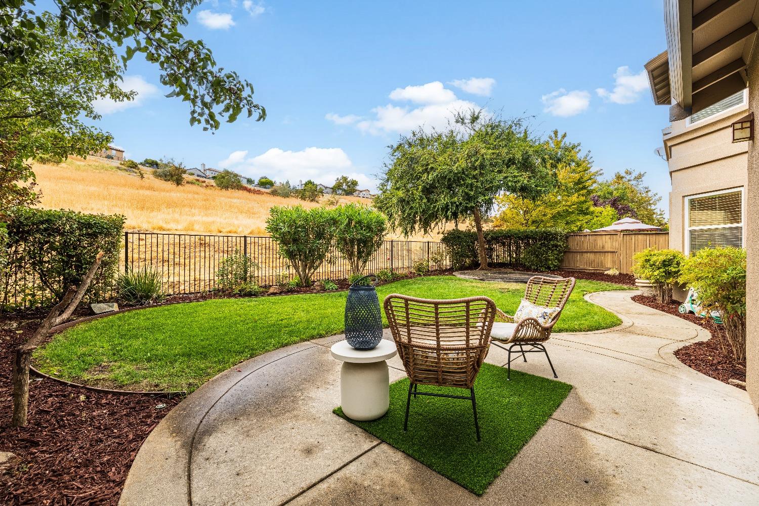 Detail Gallery Image 3 of 50 For 622 Ruscello Ct, El Dorado Hills,  CA 95762 - 4 Beds | 2/1 Baths