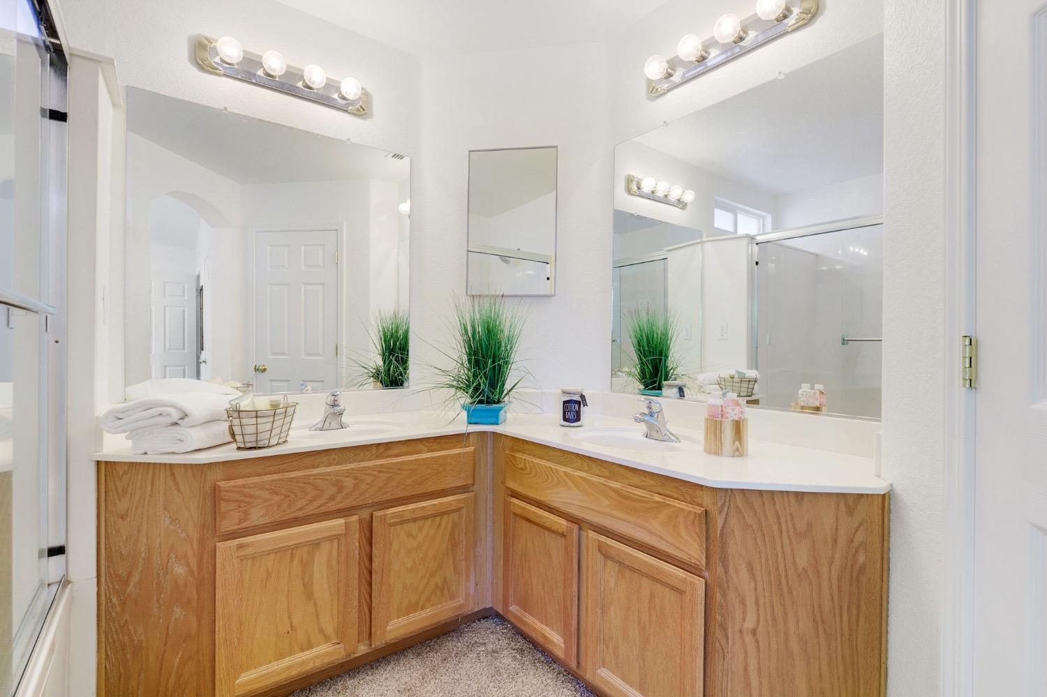 Detail Gallery Image 23 of 31 For 1463 Dreamy Way, Sacramento,  CA 95835 - 3 Beds | 2 Baths