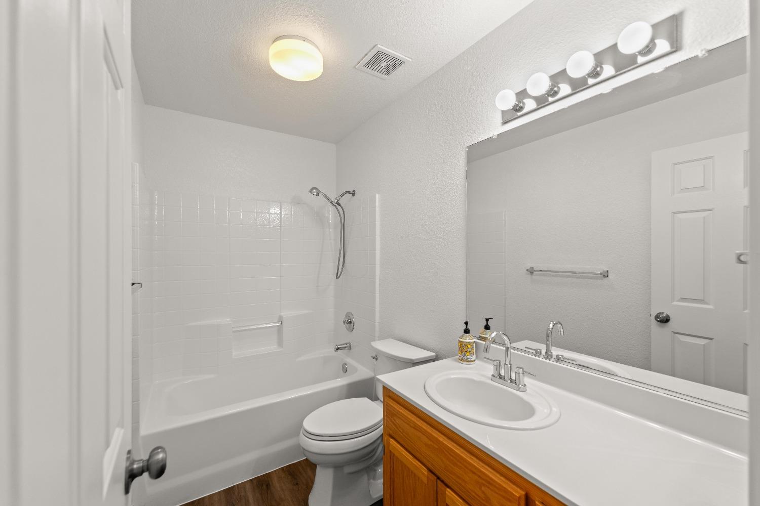 Detail Gallery Image 20 of 41 For 773 E Essex St, Stockton,  CA 95204 - 3 Beds | 2 Baths