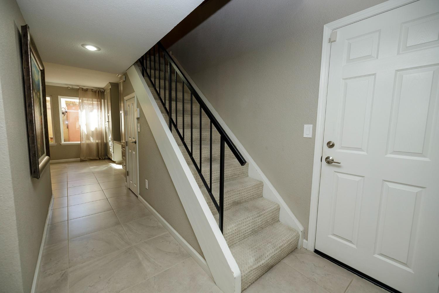 Detail Gallery Image 25 of 53 For 1102 Fawndale Ct, Modesto,  CA 95356 - 2 Beds | 2/1 Baths