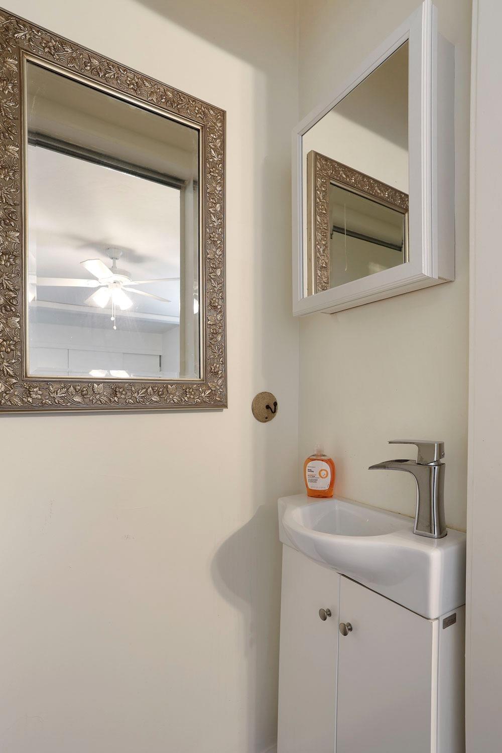 Detail Gallery Image 30 of 41 For 770 3rd Ave, Sacramento,  CA 95818 - 2 Beds | 1/1 Baths