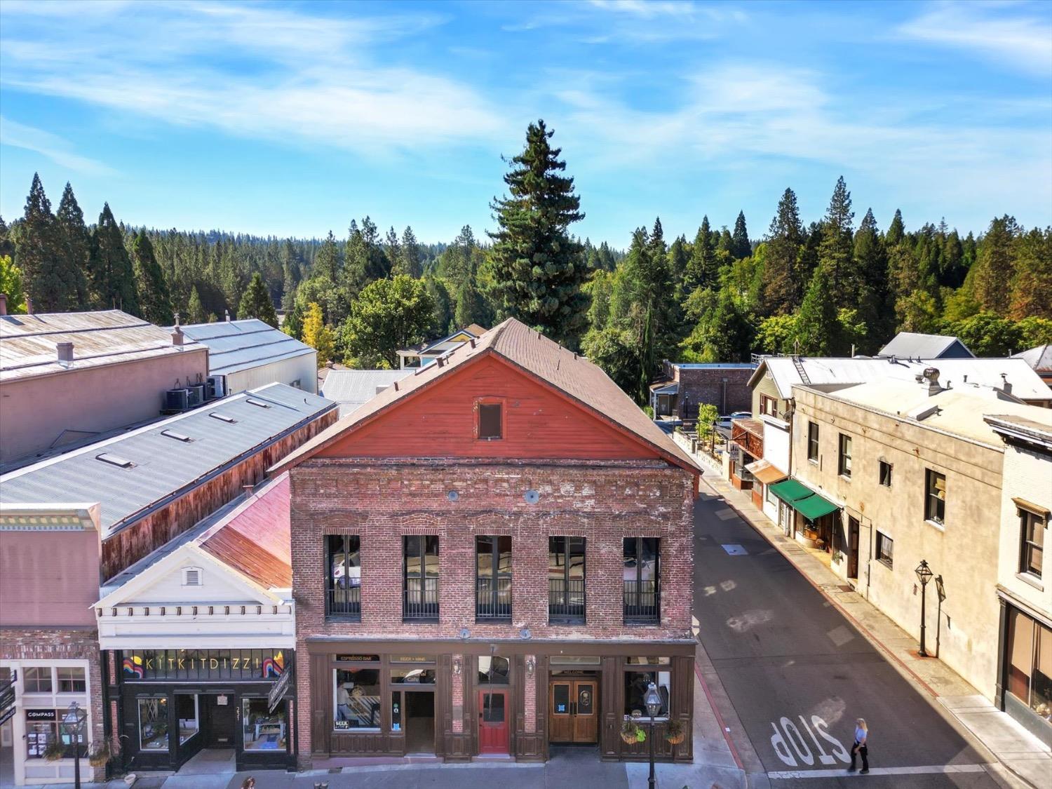 Detail Gallery Image 2 of 96 For 233 Broad St, Nevada City,  CA 95959 - – Beds | – Baths