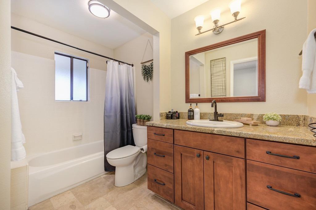 Detail Gallery Image 36 of 48 For 5230 Whitney Blvd, Rocklin,  CA 95677 - 4 Beds | 2 Baths