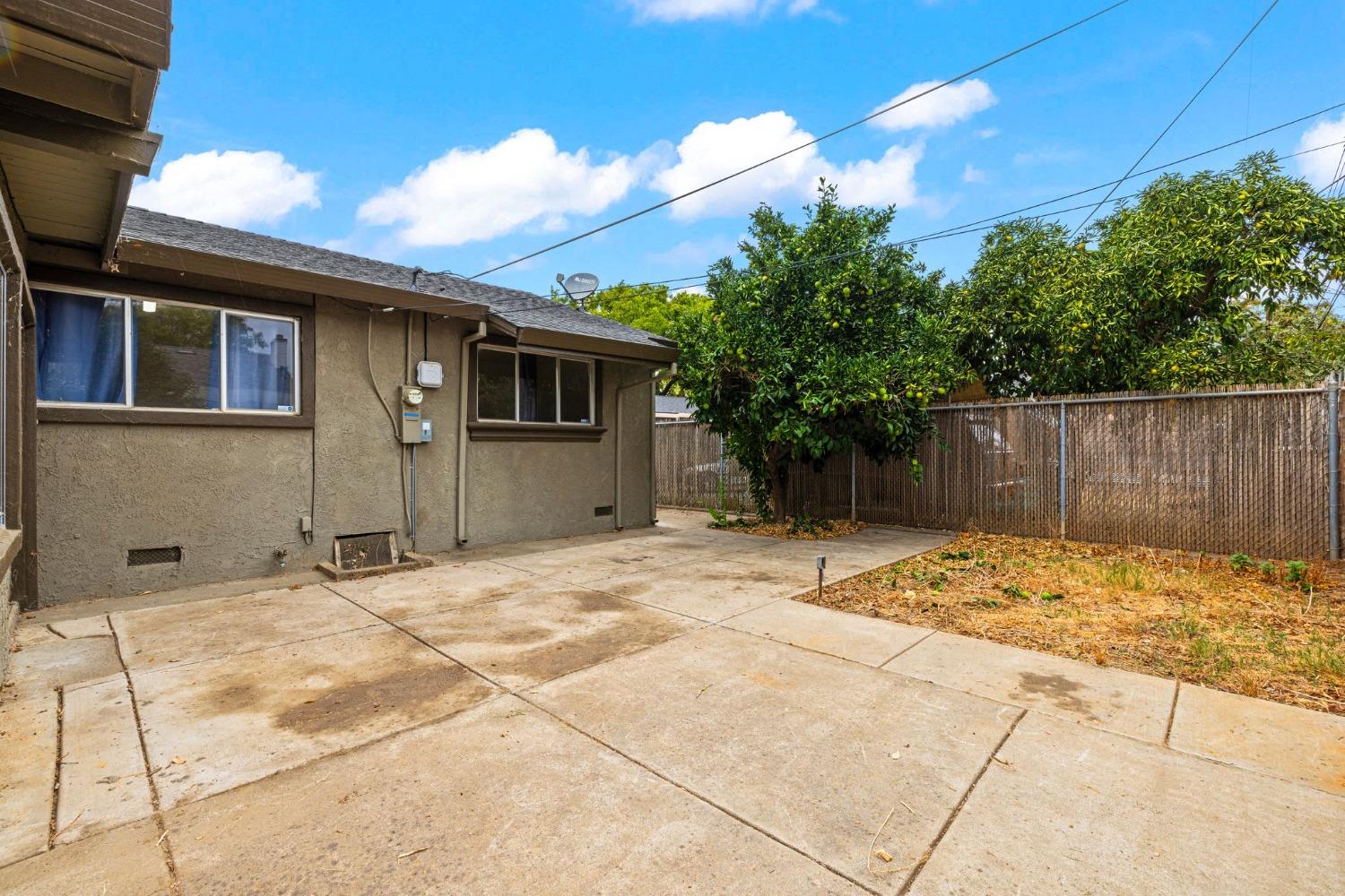 Detail Gallery Image 33 of 43 For 2321 Moraine Cir, Rancho Cordova,  CA 95670 - 3 Beds | 1 Baths