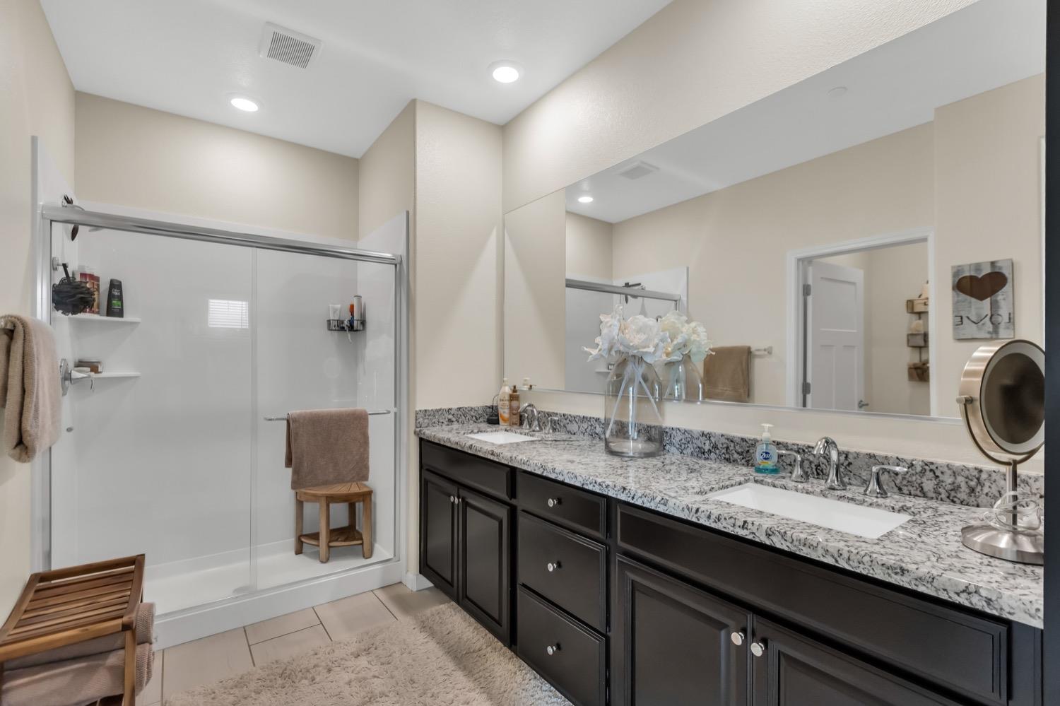 Detail Gallery Image 34 of 55 For 9326 Mystic Lake Aly, Sacramento,  CA 95829 - 3 Beds | 2/1 Baths