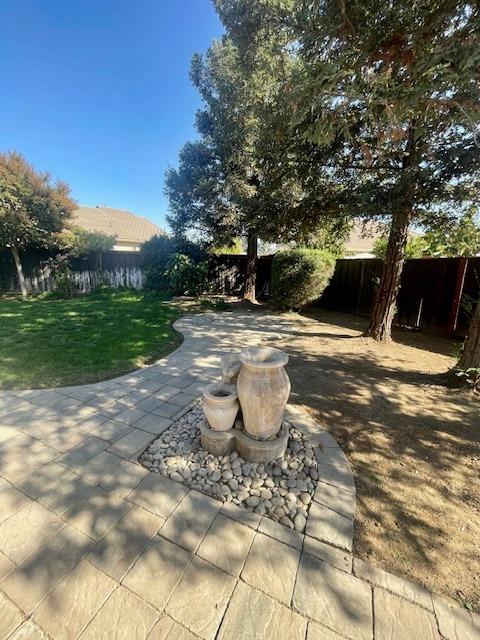 Los Olivos Court, Atwater, California image 15