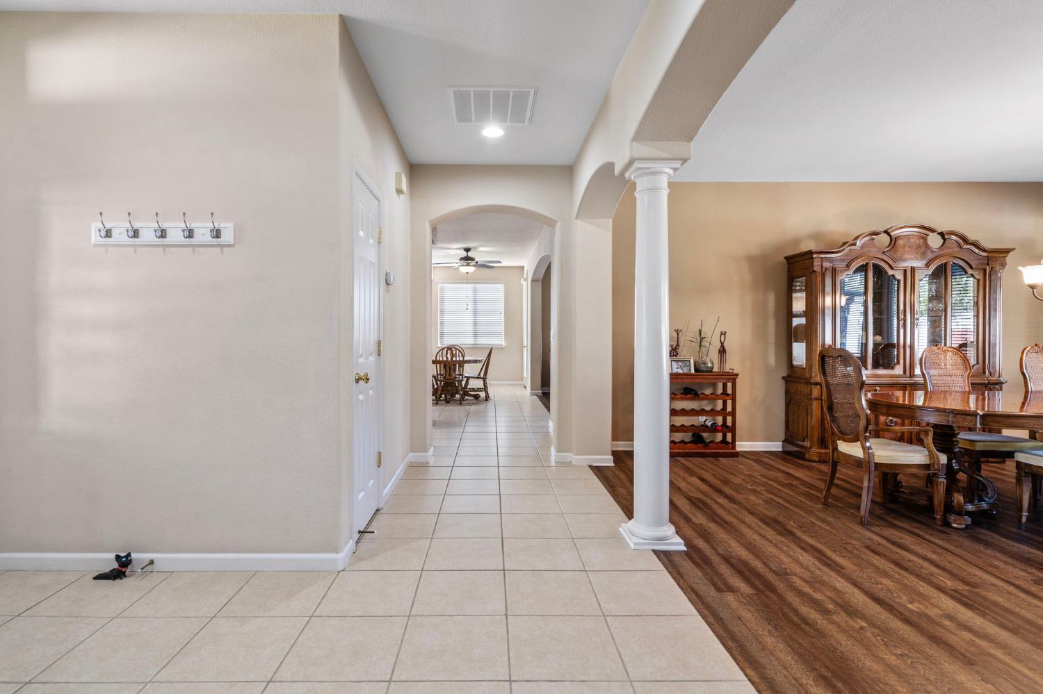 Detail Gallery Image 16 of 74 For 2577 Baigorry Ct, Tracy,  CA 95304 - 4 Beds | 2/1 Baths