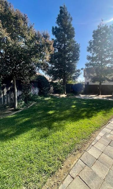 Los Olivos Court, Atwater, California image 14