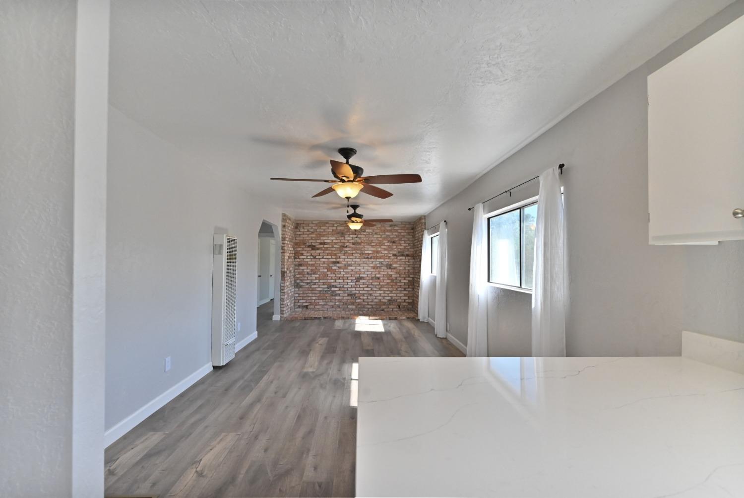 Detail Gallery Image 17 of 46 For 17569 Campbell Ave, Escalon,  CA 95320 - 2 Beds | 1 Baths