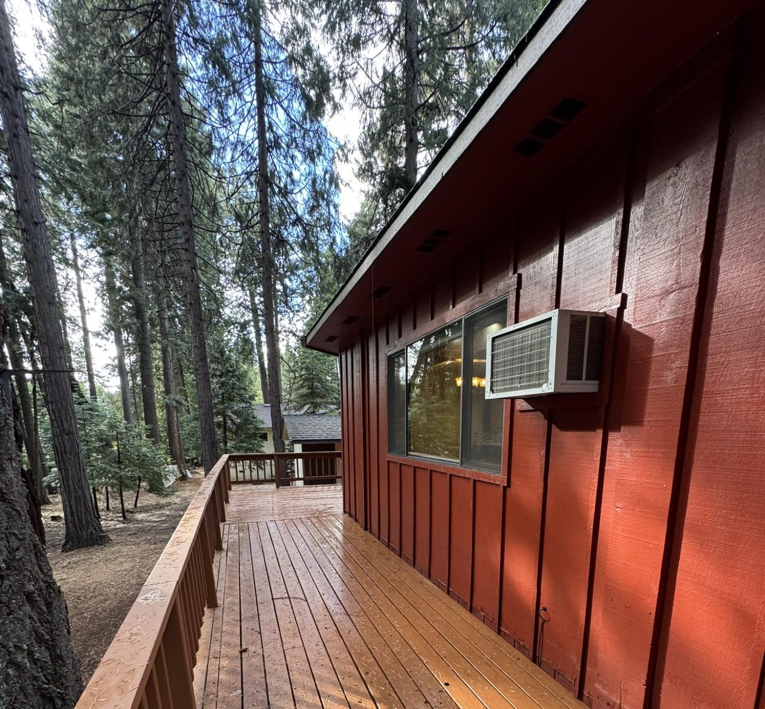 Detail Gallery Image 28 of 31 For 6676 Onyx Trl, Pollock Pines,  CA 95726 - 3 Beds | 3/1 Baths