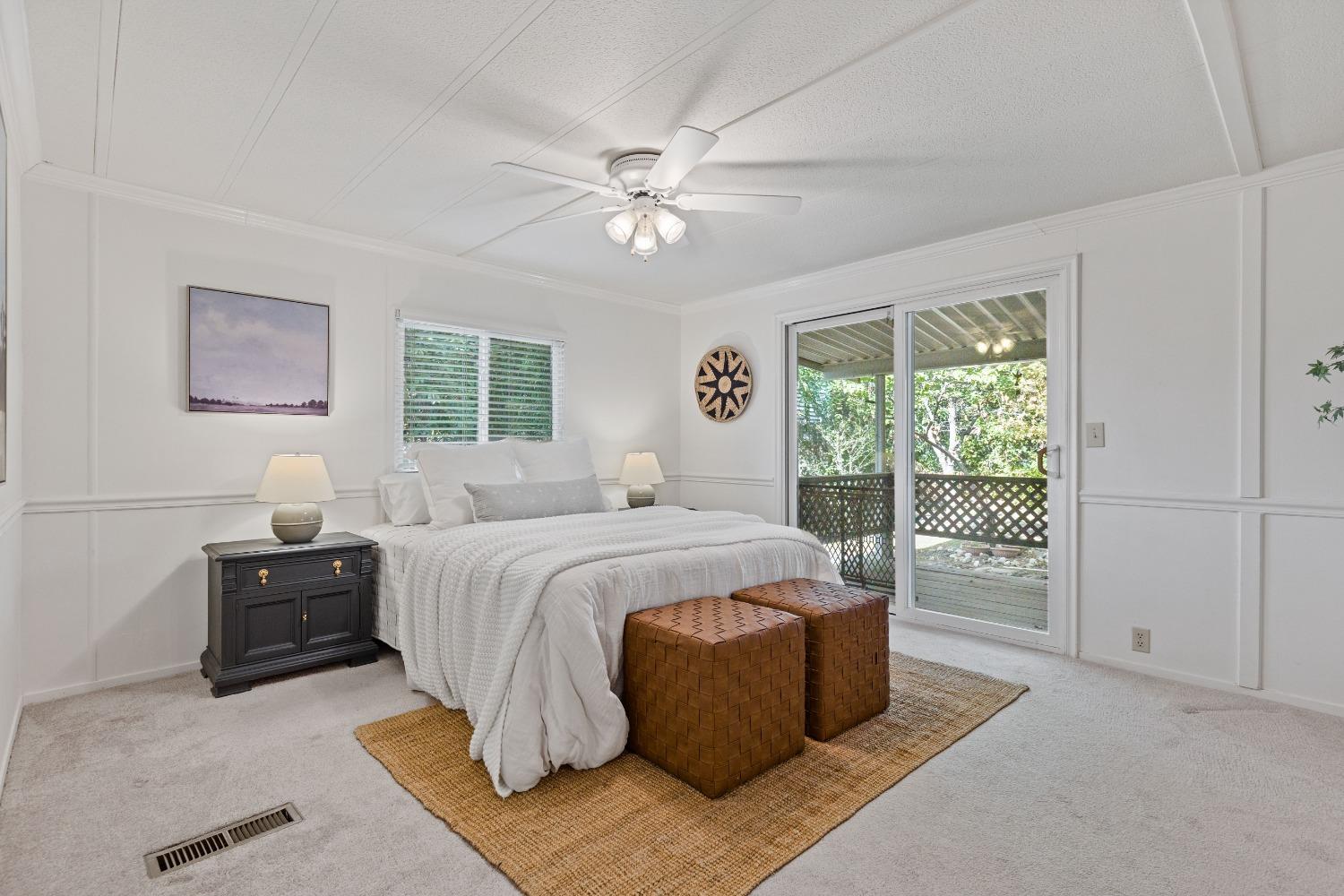 Detail Gallery Image 12 of 29 For 129 Leafwood Way, Folsom,  CA 95630 - 2 Beds | 2 Baths