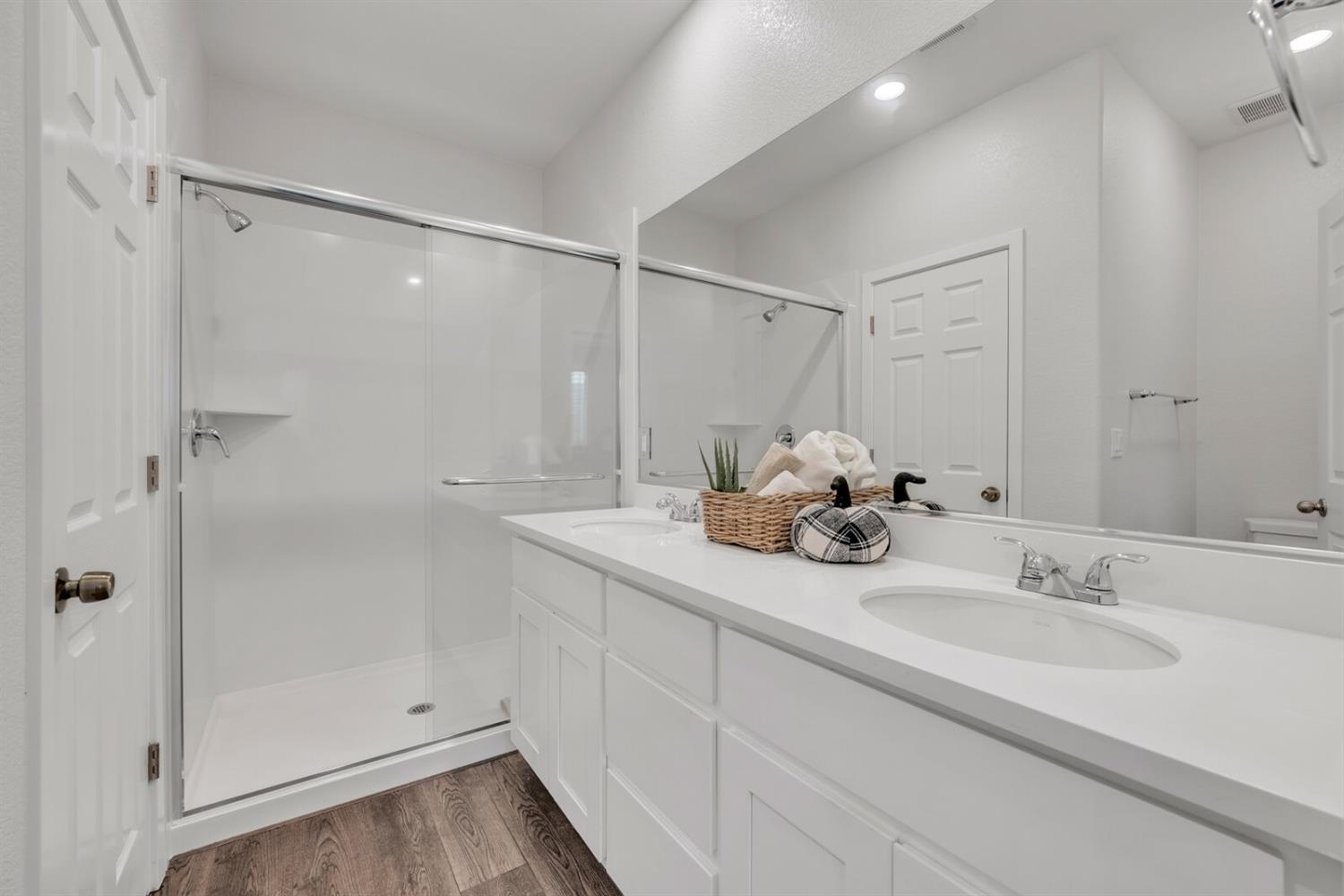 Detail Gallery Image 24 of 31 For 108 Le Bourget Cir, Lincoln,  CA 95648 - 3 Beds | 2 Baths