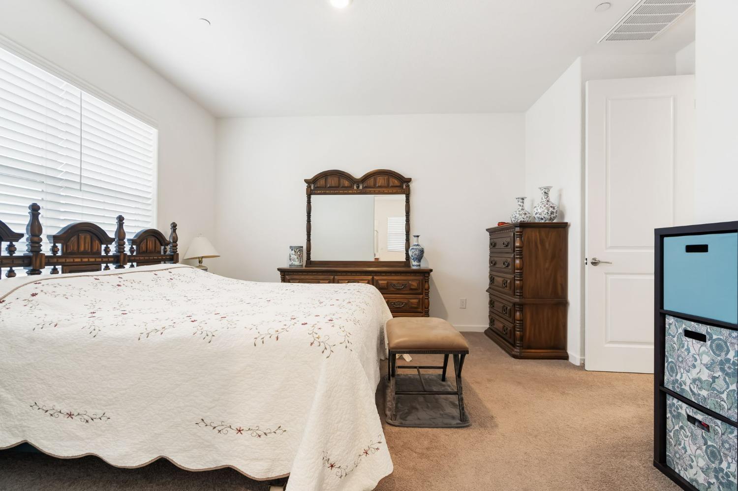 Detail Gallery Image 14 of 34 For 4509 Blackrock Dr, Sacramento,  CA 95834 - 3 Beds | 2/1 Baths