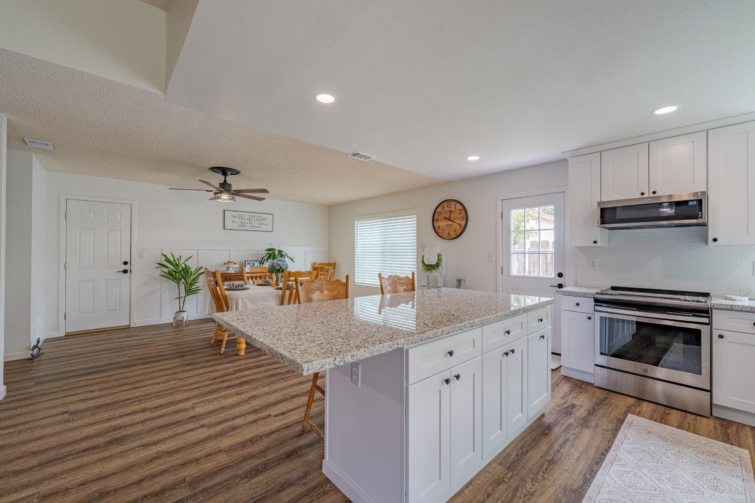 Detail Gallery Image 18 of 48 For 832 Amador Ct, Merced,  CA 95340 - 4 Beds | 2 Baths