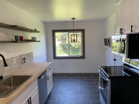 Detail Gallery Image 6 of 11 For 1229 Jaccard St, –,  CA 95531 - 3 Beds | 1 Baths