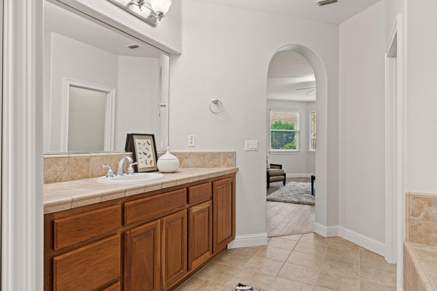 Detail Gallery Image 20 of 50 For 622 Ruscello Ct, El Dorado Hills,  CA 95762 - 4 Beds | 2/1 Baths