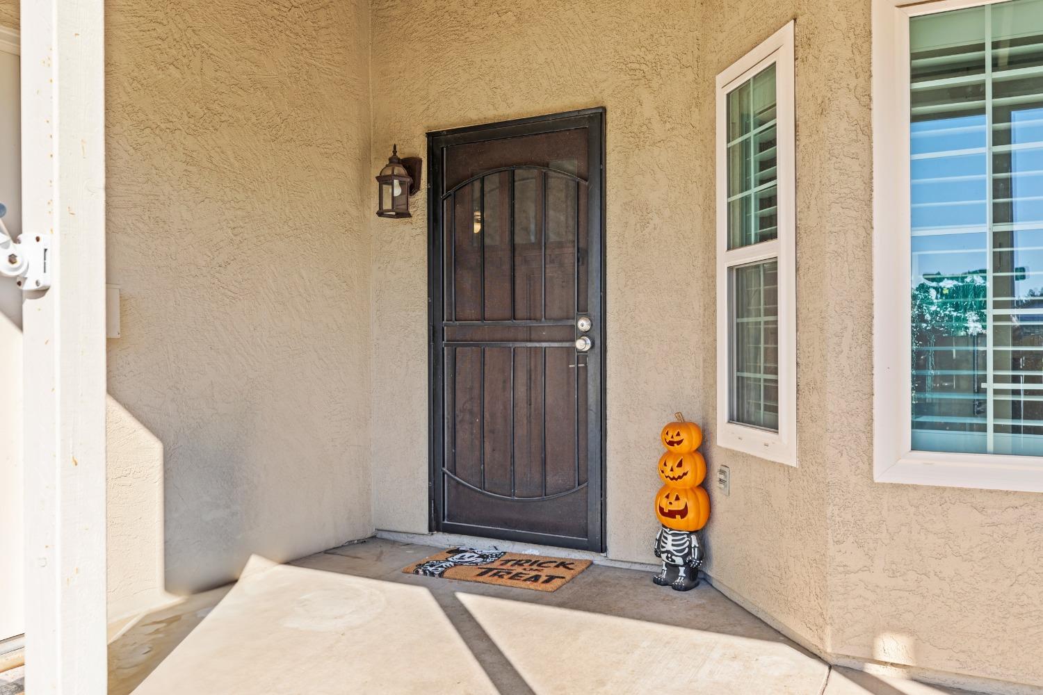 Detail Gallery Image 3 of 29 For 451 Shalako Dr, Oakdale,  CA 95361 - 3 Beds | 2 Baths