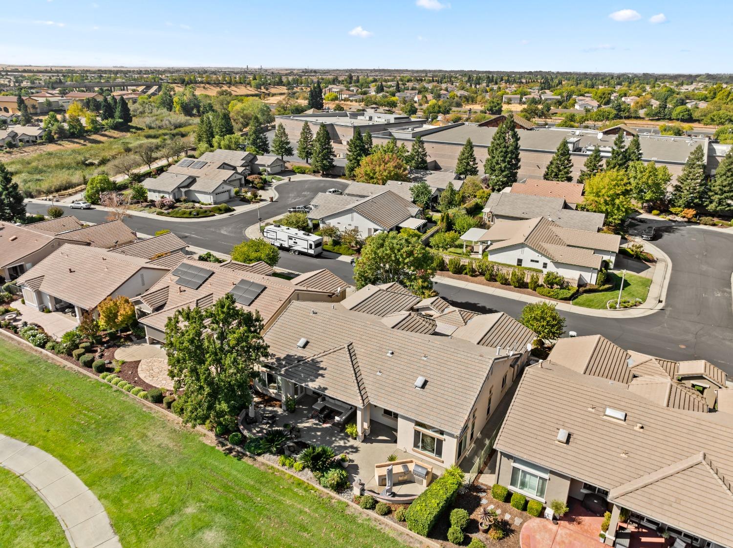 Detail Gallery Image 79 of 82 For 841 Northfield Ln, Lincoln,  CA 95648 - 2 Beds | 3 Baths