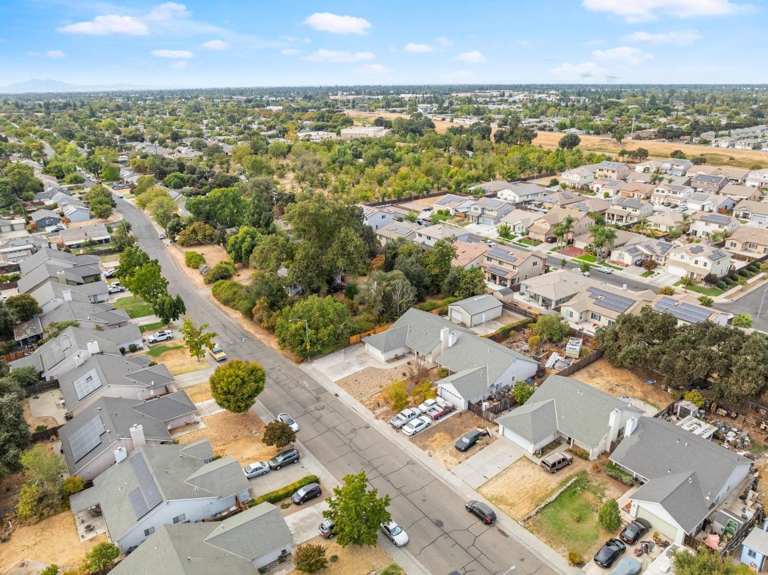 Detail Gallery Image 38 of 41 For 773 E Essex St, Stockton,  CA 95204 - 3 Beds | 2 Baths