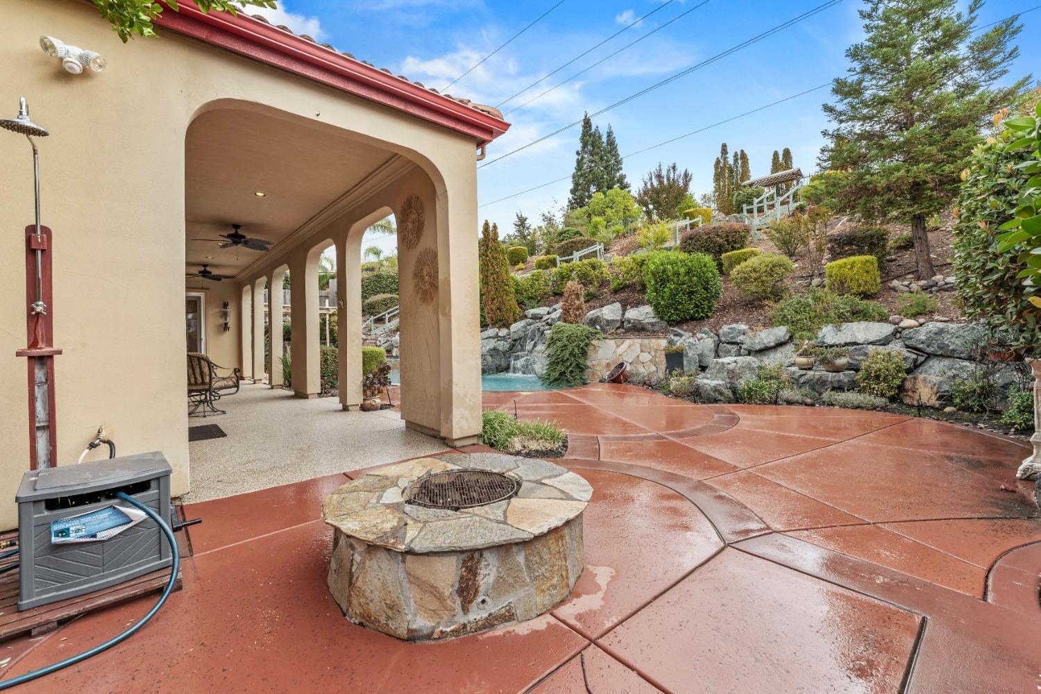 Detail Gallery Image 50 of 71 For 608 Landrise Ct, Folsom,  CA 95630 - 4 Beds | 3/1 Baths