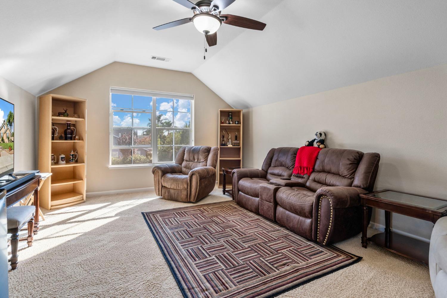 Detail Gallery Image 21 of 74 For 2577 Baigorry Ct, Tracy,  CA 95304 - 4 Beds | 2/1 Baths