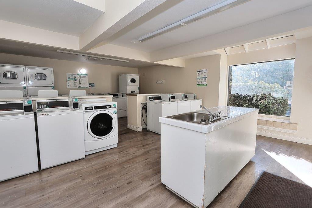 Detail Gallery Image 51 of 71 For 2208 Woodside Ln #5,  Sacramento,  CA 95825 - 2 Beds | 1 Baths