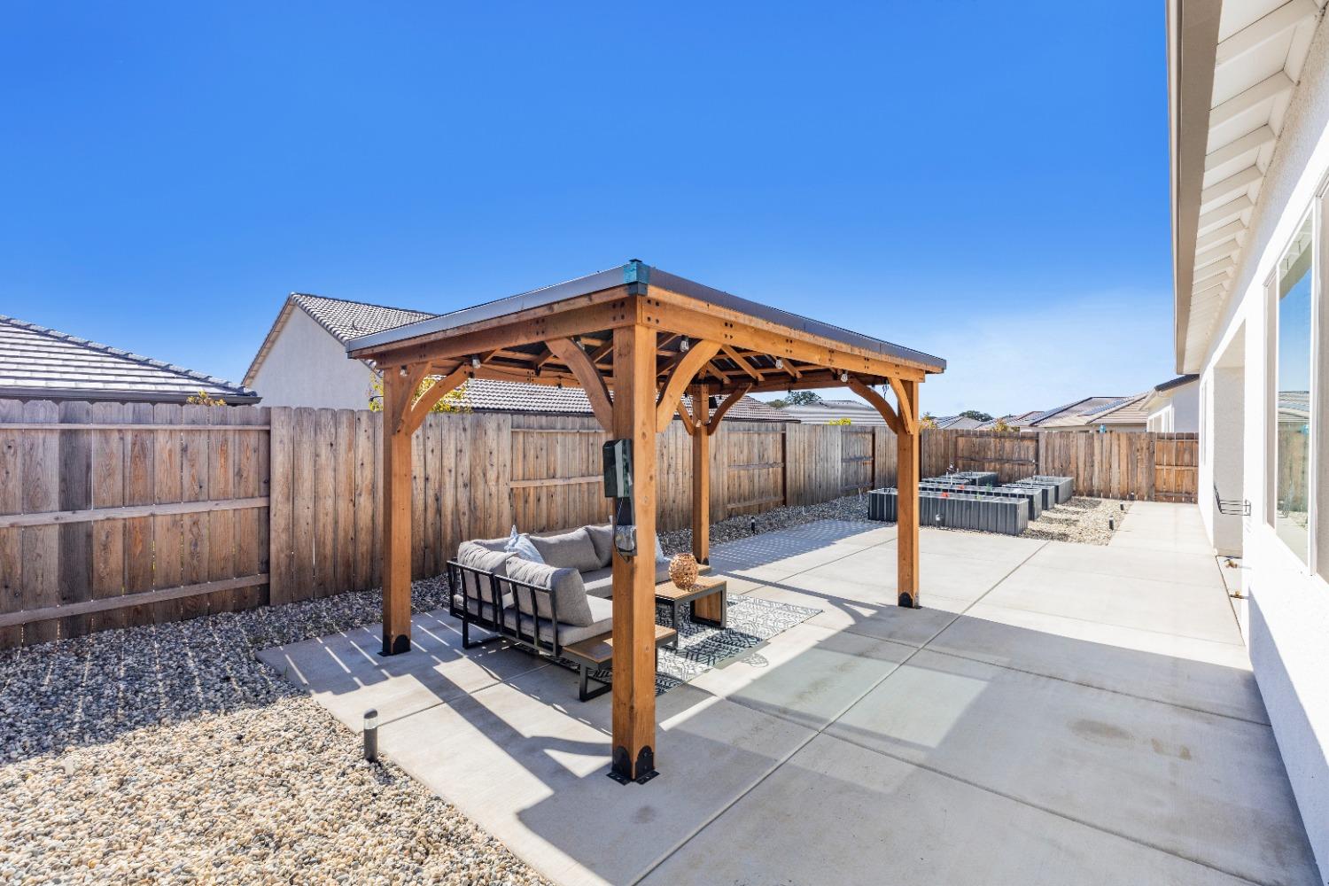 Detail Gallery Image 48 of 74 For 4651 Trumpet Lily Way, Roseville,  CA 95747 - 3 Beds | 2/1 Baths