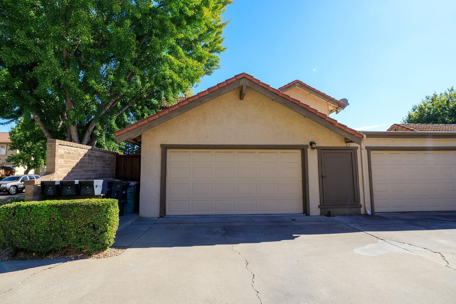 Detail Gallery Image 50 of 53 For 1102 Fawndale Ct, Modesto,  CA 95356 - 2 Beds | 2/1 Baths