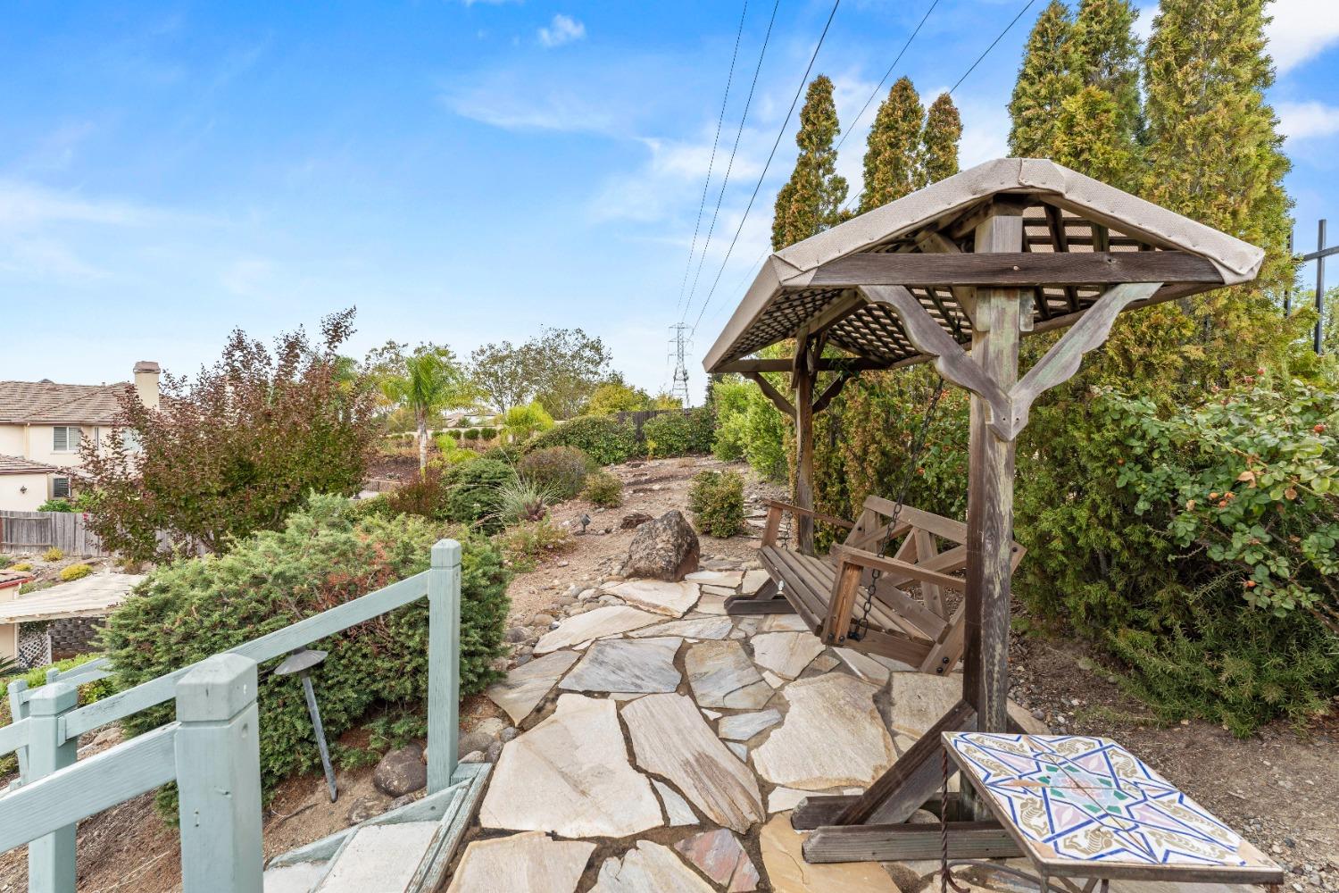 Detail Gallery Image 64 of 71 For 608 Landrise Ct, Folsom,  CA 95630 - 4 Beds | 3/1 Baths