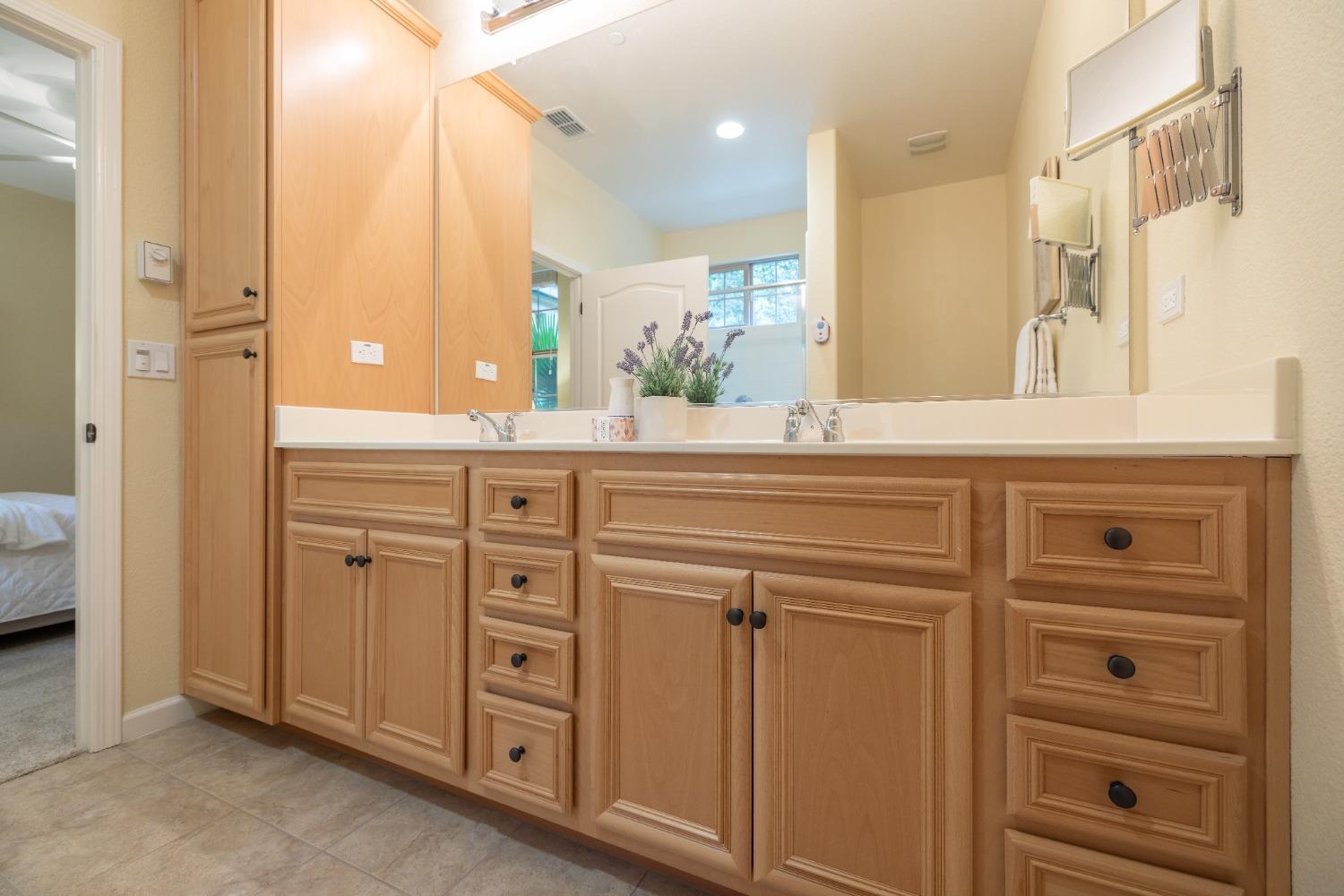 Detail Gallery Image 24 of 28 For 1257 Volonne Dr, Roseville,  CA 95747 - 2 Beds | 2 Baths