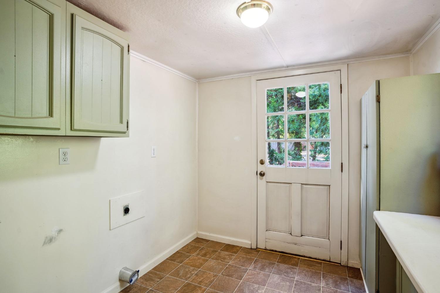 Detail Gallery Image 30 of 45 For 5094 Cedar Dr, Camino,  CA 95709 - 2 Beds | 2 Baths