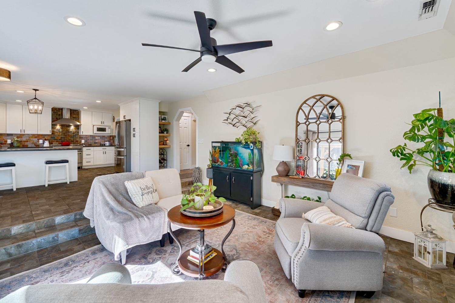 Detail Gallery Image 20 of 79 For 2188 American River Trl, Cool,  CA 95614 - 4 Beds | 2/1 Baths