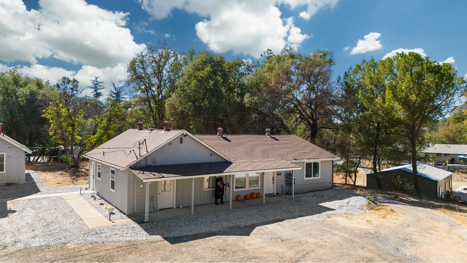 Detail Gallery Image 2 of 34 For 4270 El Dorado Rd, Placerville,  CA 95667 - 4 Beds | 2 Baths