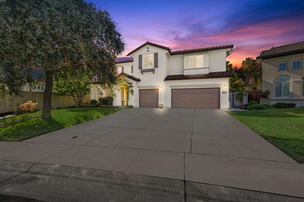 Detail Gallery Image 2 of 68 For 705 Chesterfield Way, Rocklin,  CA 95765 - 5 Beds | 4 Baths